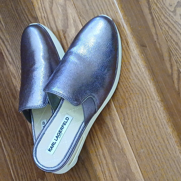 Women Karl Lagerfeld Paris Sandals - Picture 3 of 3